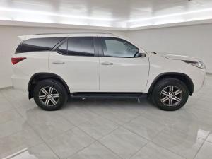 Toyota Fortuner 2.4GD-6 auto - Image 8