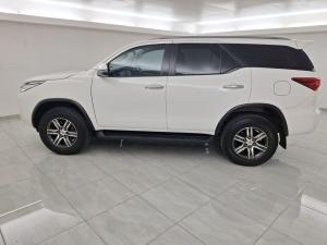 Toyota Fortuner 2.4GD-6 auto - Image 9
