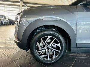 Mahindra XUV 3XO 1.2T AX5 auto - Image 12