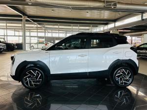 Mahindra XUV 3XO 1.2T AX7L - Image 11