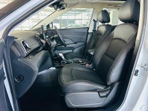 Mahindra XUV 3XO 1.2T AX7L - Image 5