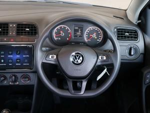Volkswagen Polo Vivo hatch 1.4 Life - Image 16