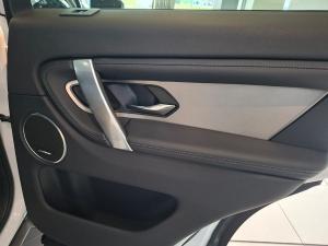 Land Rover Discovery Sport D200 R-Dynamic SE - Image 24