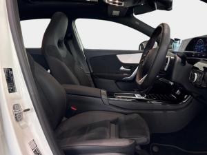 Mercedes-Benz A-Class A200 hatch Progressive - Image 12