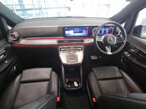 Mercedes-Benz V-Class V300d Exclusive - Image 10