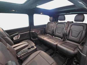 Mercedes-Benz V-Class V300d Exclusive - Image 15