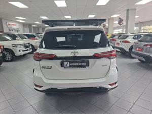 Toyota Fortuner 2.4GD-6 4x4 - Image 5