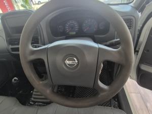 Nissan NP300 Hardbody 2 - Image 8