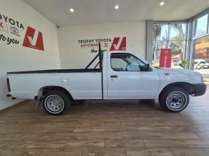 Nissan NP300 Hardbody 2 - Image 3