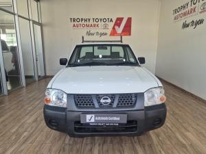 Nissan NP300 Hardbody 2 - Image 4