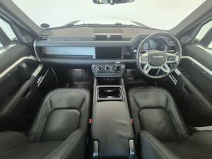 Land Rover Defender 110 D250 SE - Image 6