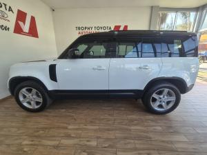 Land Rover Defender 110 D250 SE - Image 15