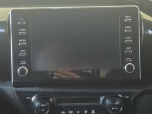 Toyota Hilux 2.8GD-6 double cab Legend auto - Image 10