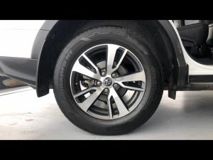 Toyota RAV4 2.0 GX auto - Image 20