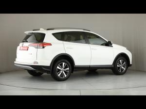 Toyota RAV4 2.0 GX auto - Image 2