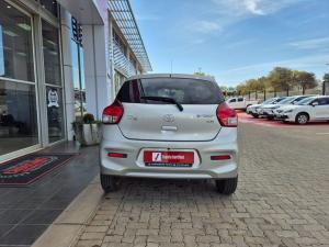 Toyota Vitz 1.0 XR manual - Image 5