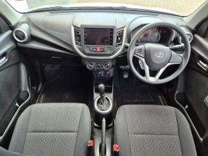 Toyota Vitz 1.0 XR manual - Image 6