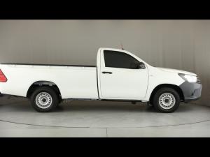 Toyota Hilux 2.4GD S (aircon) - Image 3