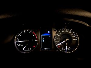 Toyota Hilux 2.4GD-6 double cab 4x4 Raider auto - Image 9