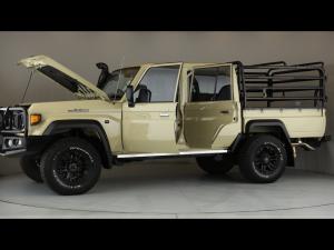 Toyota Land Cruiser 79 2.8GD-6 double cab auto - Image 27