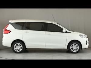 Toyota Rumion 1.5 SX auto - Image 3