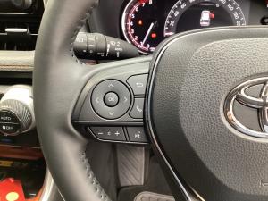 Toyota RAV4 2.0 GX-R AWD - Image 9