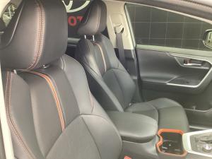 Toyota RAV4 2.0 GX-R AWD - Image 16