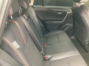 Toyota RAV4 2.0 GX-R AWD - Image 17
