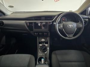 Toyota Corolla Quest 1.8 Plus manual - Image 6
