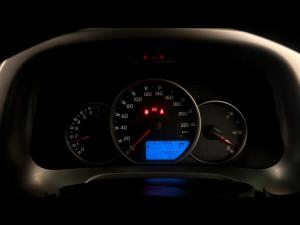 Toyota RAV4 2.0 GX auto - Image 9