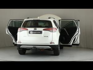Toyota RAV4 2.0 GX auto - Image 24
