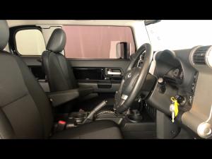 Toyota FJ Cruiser FJ Cruiser - Image 10