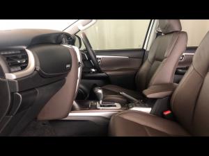 Toyota Fortuner 2.8GD-6 4x4 auto - Image 7