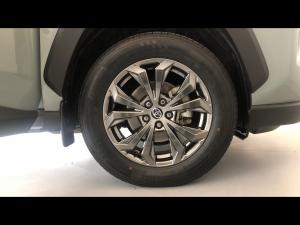Toyota RAV4 2.5 Hybrid GX-R E-Four - Image 17