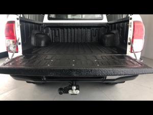 Toyota Hilux 2.4GD-6 double cab 4x4 Raider auto - Image 13