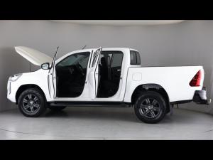 Toyota Hilux 2.4GD-6 double cab 4x4 Raider auto - Image 26