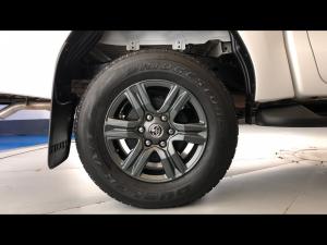 Toyota Hilux 2.4GD-6 double cab Raider manual - Image 20