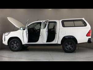 Toyota Hilux 2.4GD-6 double cab Raider manual - Image 26