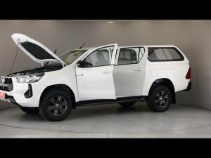 Toyota Hilux 2.4GD-6 double cab Raider manual - Image 27