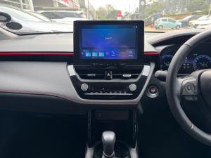 Toyota Corolla Cross 1.8 GR-Sport - Image 14