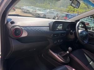Hyundai Grand i10 1.2 Fluid hatch manual - Image 7