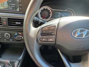 Hyundai Grand i10 1.2 Fluid hatch manual - Image 9