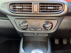Hyundai Grand i10 1.2 Fluid hatch manual - Image 14