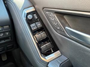 Toyota Land Cruiser 300 3.3D GR-Sport - Image 26