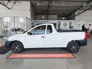 Nissan NP200 1.6 Single Cab - Image 3