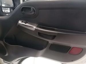 Kia K 2500S/C - Image 15