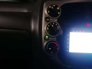 Kia K 2500S/C - Image 17