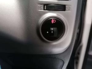 Kia K 2500S/C - Image 18