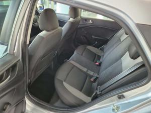Hyundai i20 1.2 Motion - Image 15