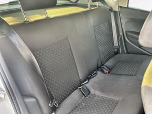 Volkswagen Polo Vivo hatch 1.4 - Image 15